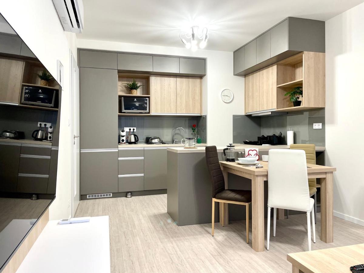 Central Stay Bratislava Exterior photo